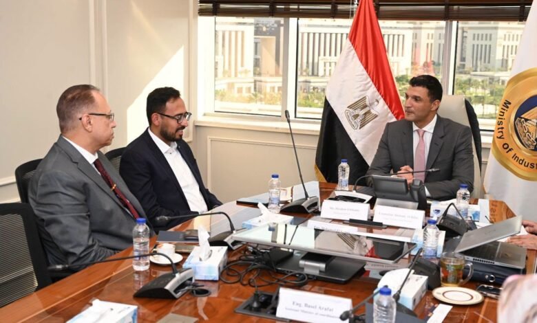 وزير-الصناعة-يبحث-الخطط-التوسعية-لـ”جوتن-للدهانات”-في-مصر